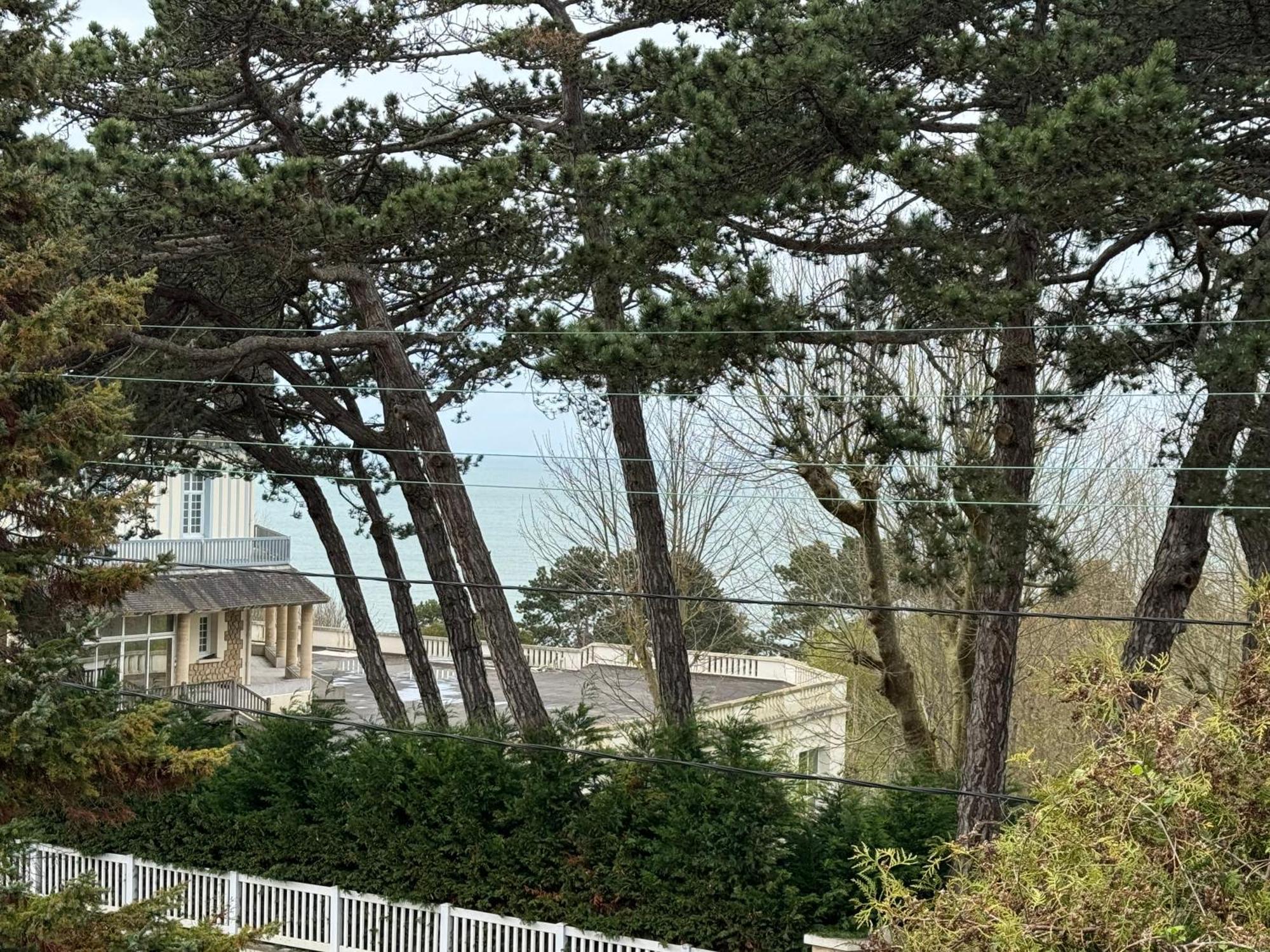 Appartement A 2 Min Des Plages Trouville-sur-Mer Extérieur photo